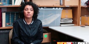 Big booty Maya sucks dick for freedom