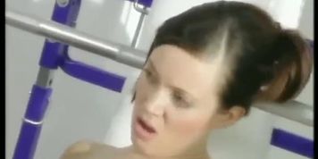 klubie fitness (Ella Kiss)