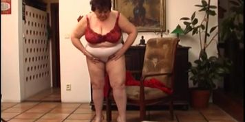 Mature Hotties #13 (Scene03)