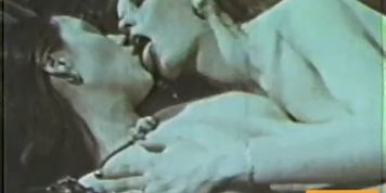 Lesbian Peepshow Loops 631 70's and 80's - Scene 4 (Strap On)