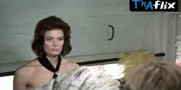 Vanessa Redgrave Breasts Scene  in Blowup