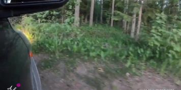 Cute teen couple outdoor fucking in car at sunset