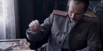 Yuliya Vysotskaya Sexy Scene  in Khroniki Russkoy Revolyutsii