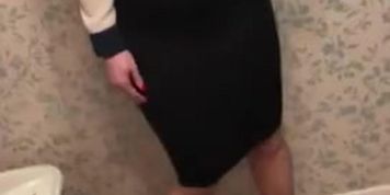 Jodie sends me this of her just before leaving for work wearing my wife's heels 
