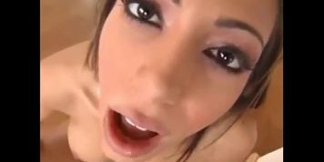 Lela Starr Cumshot Swallow Gokken Compilation