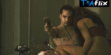 Raquel Jordan Butt Scene  in Pride And Glory