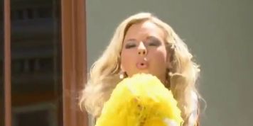 BreeCheerleaderPOV (Bree Olson, Victoria Tiffani)