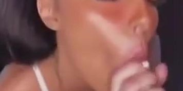 TIKTOK makes me hungry!