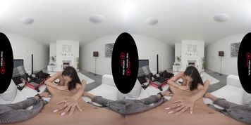KatrynaMoreno VR2 (Katrina Moreno)