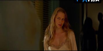 Teresa Palmer Sexy Scene  in Kill Me Three Times