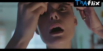 Elle Fanning Breasts,  Prosthetic Scene  in Margos Got Money Troubles