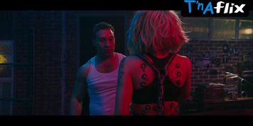 Kate Beckinsale Underwear Scene  in Jolt