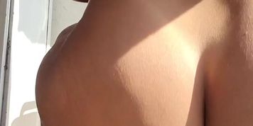 Tell me this isn&rsquo;t magnetic. (Cory Chase, LeoLulu, Rose Bennett)