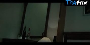 Priyanka Chopra Sexy Scene  in Fashion India