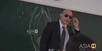 ModelMedia Asia-Classroom Real Sex Teaching Aids-Shen Na Na-MD-0201-Best Original Asia Porn Video (Leah Gotti)