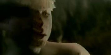 Lisa Maria Potthoff Breasts,  Bush Scene  in Ein Weihnachtsmarchen - Wenn Alle Herzen Schmelzen (Full Frontal)