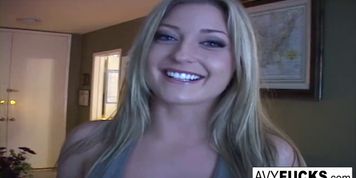 Lauren and Joey Stop By to fucks Avy (Avy Scott, Lauren Phoenix)