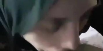 Hot Egyptian Wife El Sharmota btmos zobr akho a5o gozha (Camgirl Sara)
