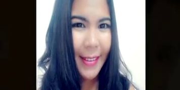 Thai Prostitute Sucks a Customers Cock in the Shower