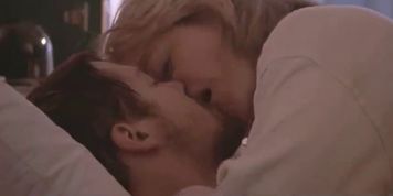Helen Hunt in The Waterdance - Part 2