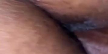 Ebony prone cream