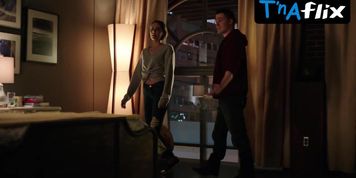 Willa Holland Sexy Scene  in Arrow
