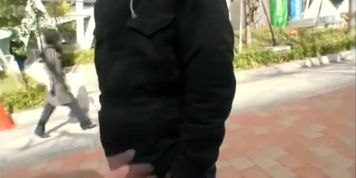 Cute Japanese bootjob