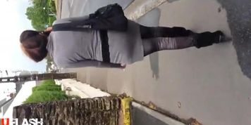 Cumming in Public on a Hot Girl