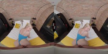 VIRTUAL TABOO - Mimi Cica Is Very Excited