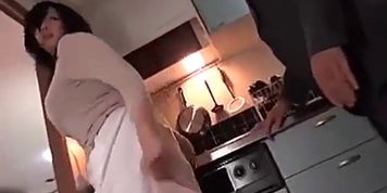 Mom N Law: Sayuri Mikami Jav