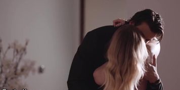 Kenzie Madison Swaps Partners With Other Couple (Pt 1) - EroticaX