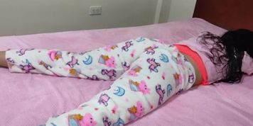 I Massage My Step Niece to Grab Her Ass and Touch Her Hot Pussy