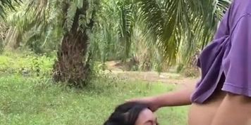 LAGI VIRAL MAlN DI KEBUN SAWIT!!