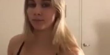 American hotties kissing on periscope