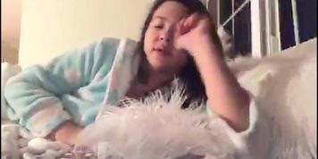 Twitch Streamer Flashing Her Tits On Stream & Accidental Nip Slip/Boob Flash - Set 52