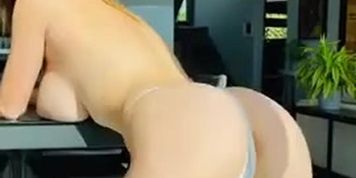 Alexa Pearl topless bikini twerk (Alexa Jordan, AlexaPearl, Evelyn Carson)