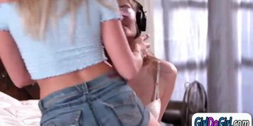 Stepsisses secretly swap their gfs until one finds out (Kenzie Reeves, Khloe Kapri)