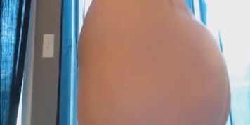 Big Booty Girl Dildoing Ass And Pussy