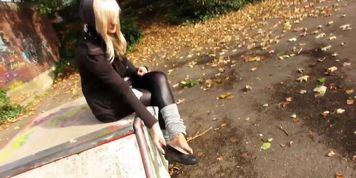 Marinka walks with her spitted ballerina flats