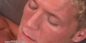 One of the most erotic guy masturbation