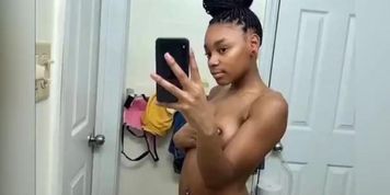Young Black Girls Loaded. HMU