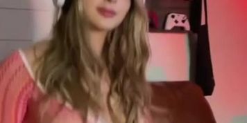 Booty Gamer girl (GamerGirl)