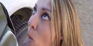 Sexy Mexican girl gets fucked