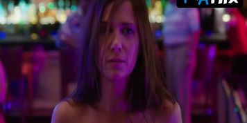 Kristen Wiig Breasts Scene  in Welcome To Me