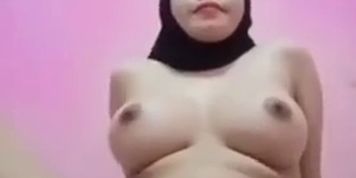FULL Jilbab Toge Colmek Keenekan (Indonesian Mastrubate)