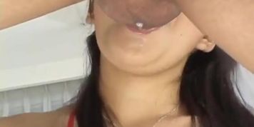 c?n c?nh b&uacute; m&uacute;t c?a em