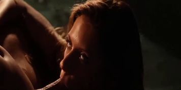 Hot Milf Girl Enjoys Passionate Fuck In The Pool With Lover (FUCK POOL)