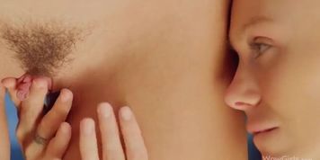 Two insanely attractive women are fucking in a lesbo vid