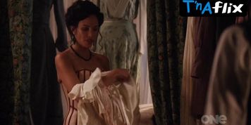 Shavaughn Ruakere Breasts Scene  in When We Go To War