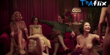 Stefanie Von Pfetten Lesbian, Breasts Scene  in The Last Tycoon